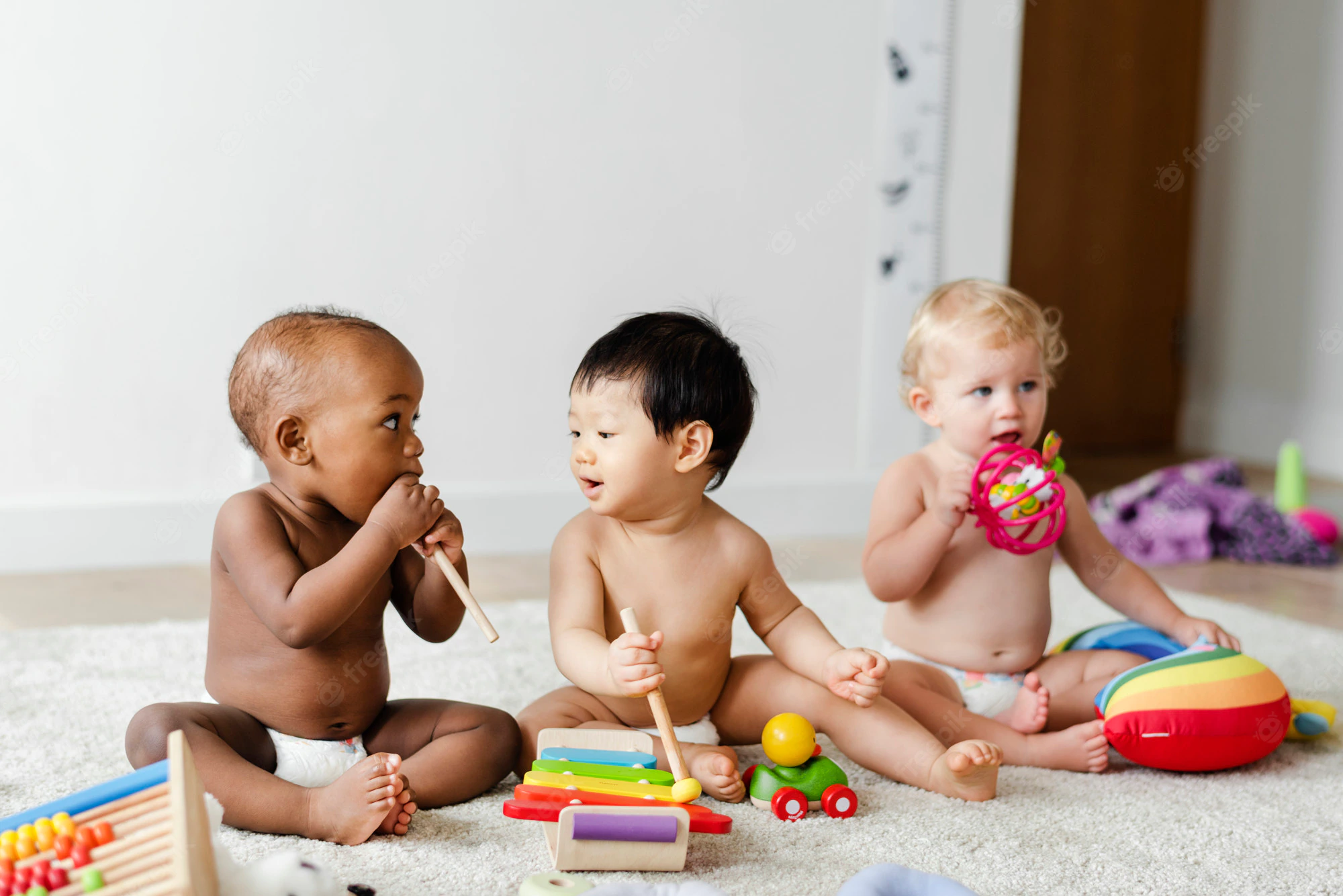 Entenda os Saltos de Desenvolvimento e Picos de Crescimento do bebê